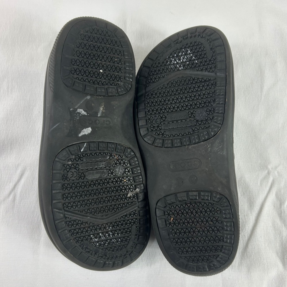 Crocs Black‎ Slip On Work Shoes Clogs Comfort Non Slip Unisex W 7 M 9 - Picture 6 of 9